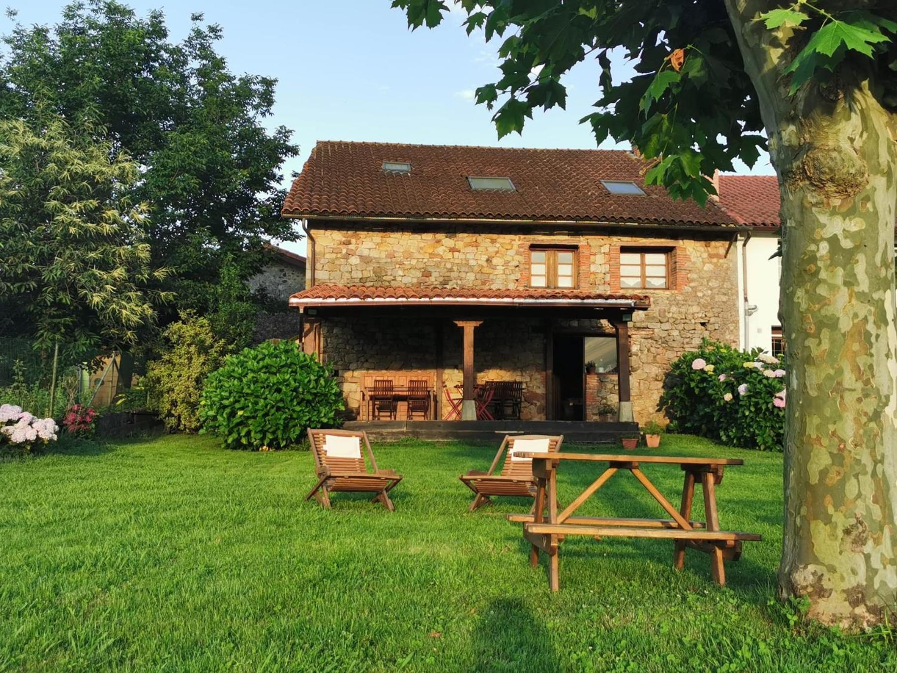 Gasthaus El Espesedo De Cabarceno Argomilla Exterior foto